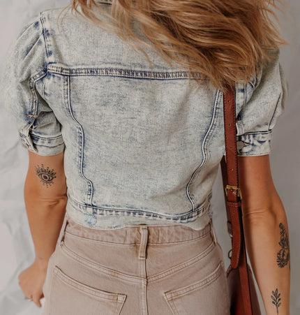 Beau Blue